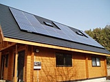 太陽光発電施設を設置しました。